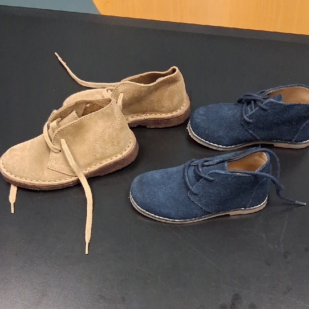 Janie and Jack Kids Suede Chukka Boots in Tan and Navy - Picture 2 of 12